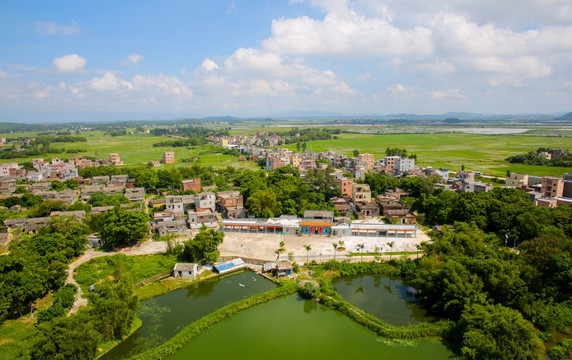 七部門：加強(qiáng)農(nóng)村公共廁所建設(shè)和管理，統(tǒng)籌推進(jìn)農(nóng)村廁所建設(shè)與生活污水處理