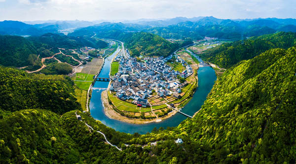 農(nóng)業(yè)農(nóng)村部、住建部發(fā)文：創(chuàng)建示范美麗宜居村莊1500個(gè)左右 涉及垃圾收運(yùn)、污水治理等領(lǐng)域！