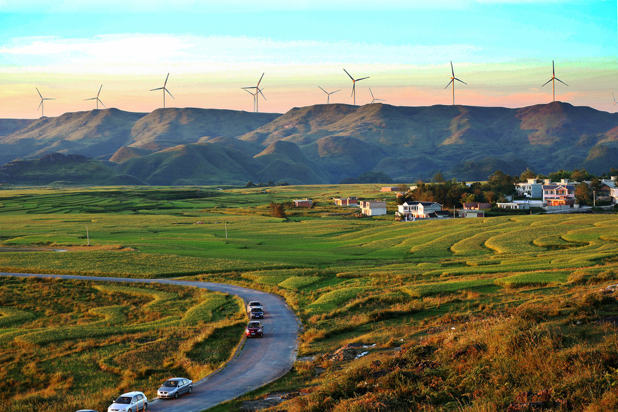 貴州：深入貫徹落實(shí)綠色產(chǎn)業(yè)指導(dǎo)目錄，開(kāi)展綠色低碳示范建設(shè)，持續(xù)發(fā)布大生態(tài)工程包