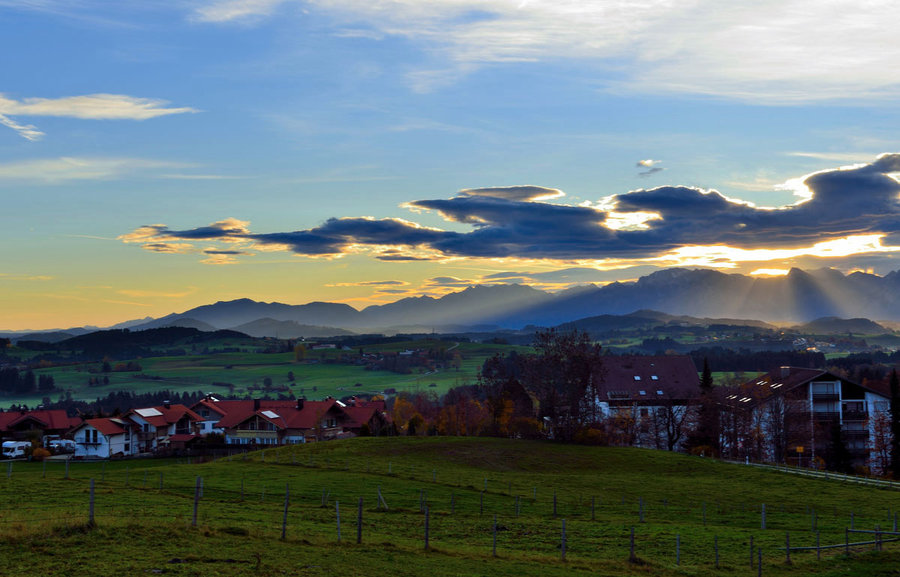 他山之石丨德國鄉(xiāng)村綠色低碳轉(zhuǎn)型：對中國縣域綠色低碳轉(zhuǎn)型有何啟示？