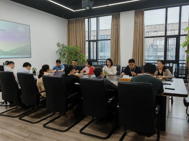 商達公用組織召開2024年第一次股東會暨董事會、監(jiān)事會會議精神宣貫會