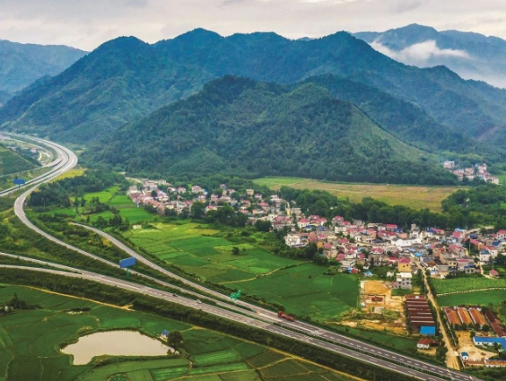 全面消除現(xiàn)有3621個(gè)農(nóng)村黑臭水體，《安徽省農(nóng)村黑臭水體治理三年行動(dòng)方案（2024—2026年）》印發(fā)