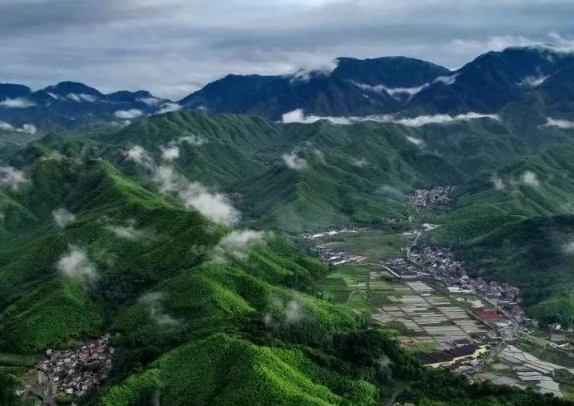 到2030年，碳排放統(tǒng)計(jì)核算體系構(gòu)建完成！8部門聯(lián)合印發(fā)《完善碳排放統(tǒng)計(jì)核算體系工作方案》