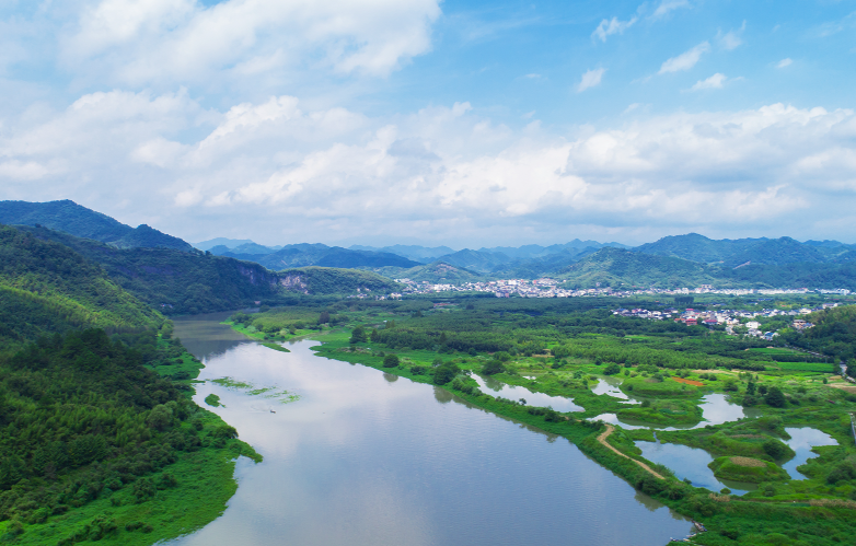 江西省農(nóng)業(yè)農(nóng)村廳等四部門(mén)聯(lián)合印發(fā)《關(guān)于進(jìn)一步促進(jìn)大水面生態(tài)漁業(yè)發(fā)展的通知》