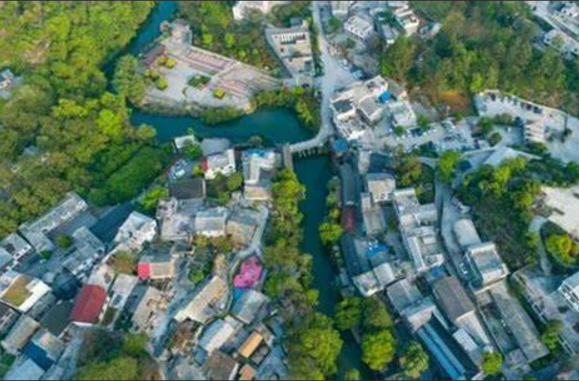 近日，浙江省財(cái)政廳、浙江省生態(tài)環(huán)境廳發(fā)布公告，提前下達(dá)2025年省生態(tài)環(huán)境保護(hù)專項(xiàng)資金，本次下達(dá)資金6.8億元。