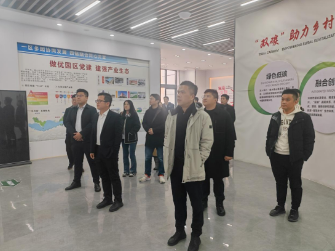 嘉善縣農(nóng)業(yè)農(nóng)村局、自然資源和規(guī)劃局及西塘鎮(zhèn)人民政府一行赴微山湖“超級漁倉”項(xiàng)目考察交流